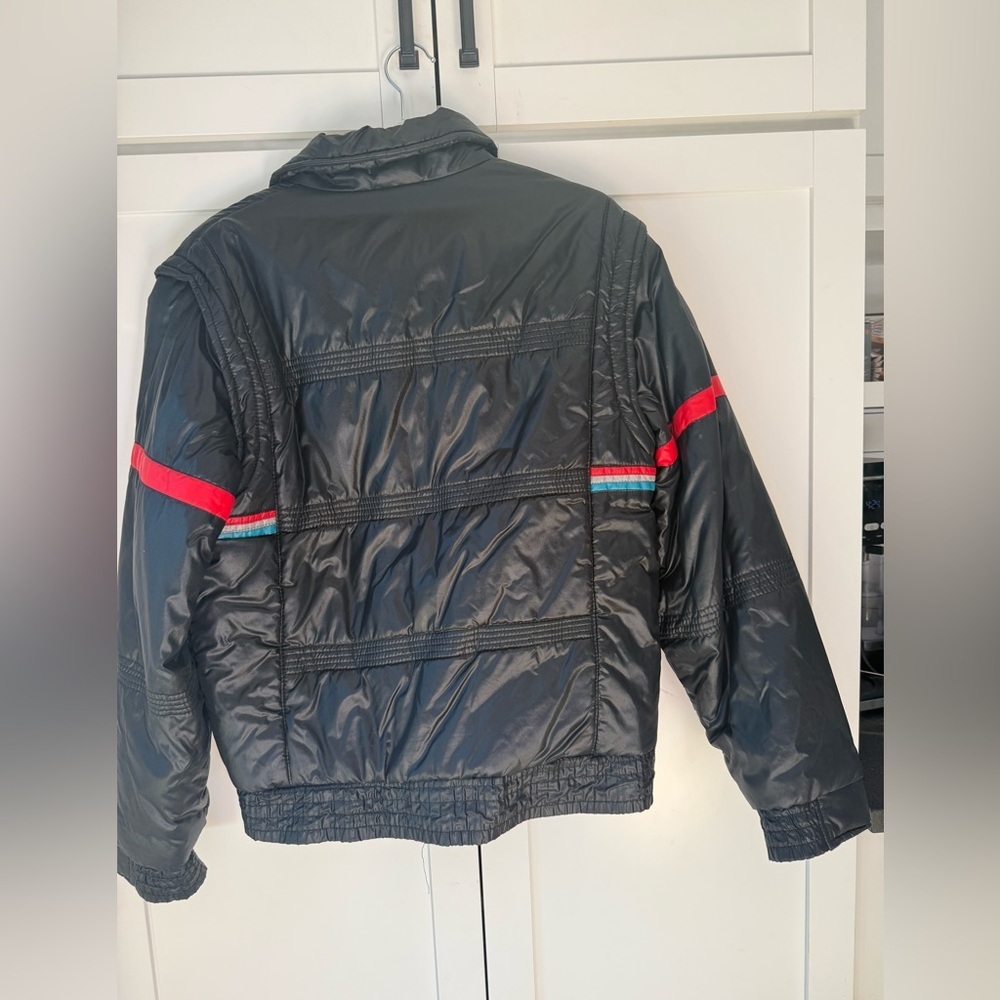 Vintage Alpine Black Puffer Jacket with Red and Green and Grey Stripes - Picture 9 of 13